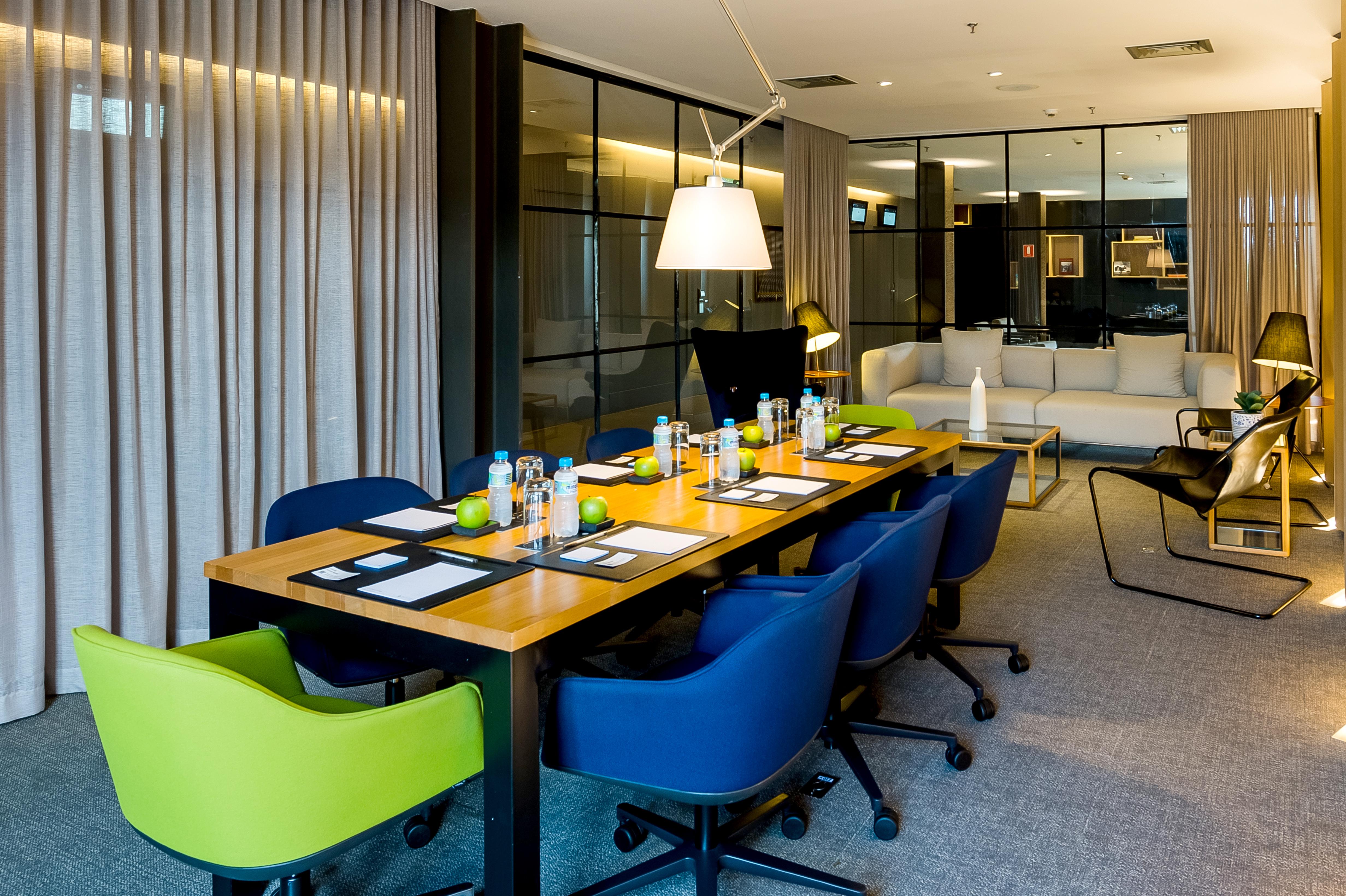Pullman Sao Paulo Guarulhos Airport Otel Dış mekan fotoğraf Meeting room at the hotel
